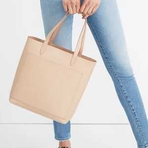 NEED GONE:Madewell Medium Transport Tote NWT